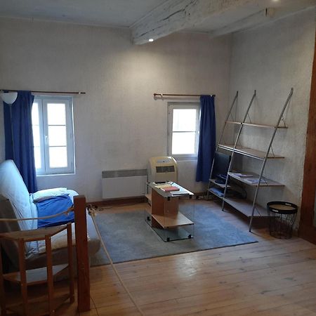 L Oustau Des Arenes Apartment Arles Bagian luar foto